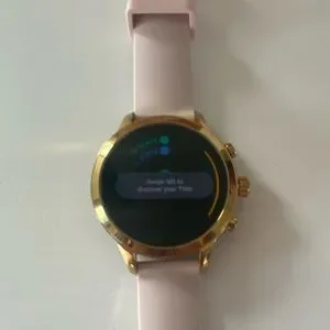 MICHAEL KORS Access Gen 4 Runway Smartwatch (GOLD)
w/ Additional Silicone Band Gen 4 Runway Gold-Tone Smartwatch | Michael Kors [US] main image 3